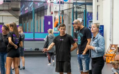 Teambuilding Ostrava: Firemní akce a školní výlety v trampolínovém centru